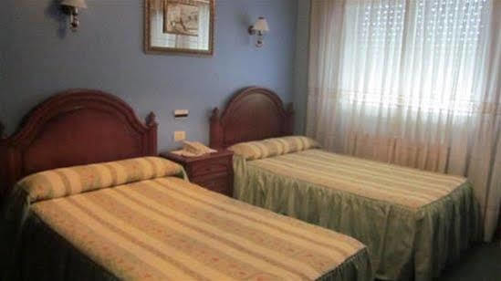 Hotel Internacional Порріньйо Екстер'єр фото